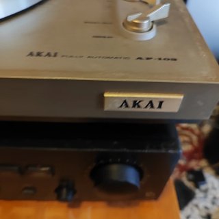 Giradischi AKAI AP-103 Automatico
