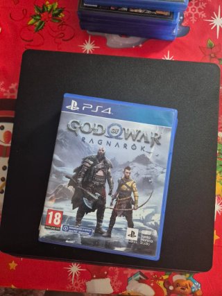 Consola PS4, Mando, Auriculares y Juegos.