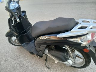 Kymco People S 50 Scooter Negra