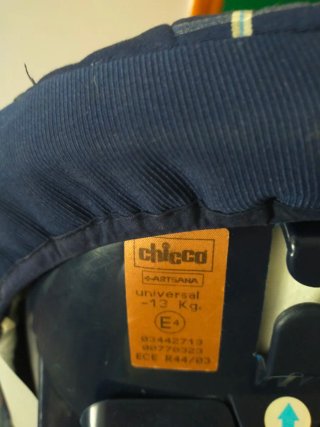 Silla de coche Chicco a cuadros
