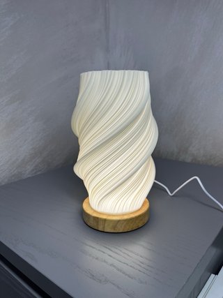 Lampada Design Minimal Spirale Bianca