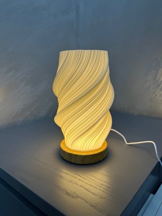 Lampada Design Minimal Spirale Bianca