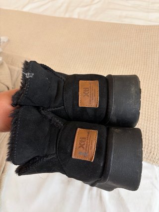 Botines XTI negros talla 40