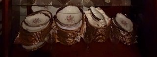 Elegante vajilla Royal porcelana y cristal