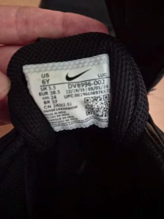 Zapatillas Nike Negras y Blancas