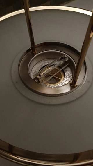Lámpara de techo cristal y metal dorado