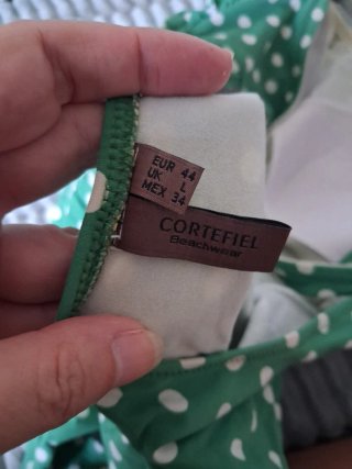 Bañador Cortefiel verde lunares