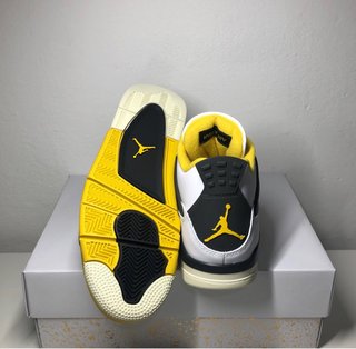 Jordan 4 Retro Bright Yellow
