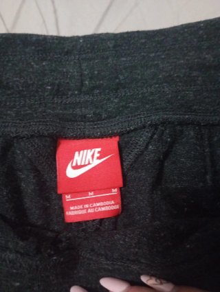 Pantalones cortos Nike grises
