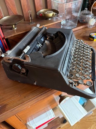 Máquina de escribir Olivetti Studio 42