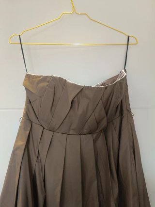 Vestido Zara marrón sin tirantes