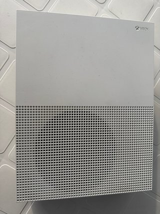 Xbox One S Blanca 500GB + Mando