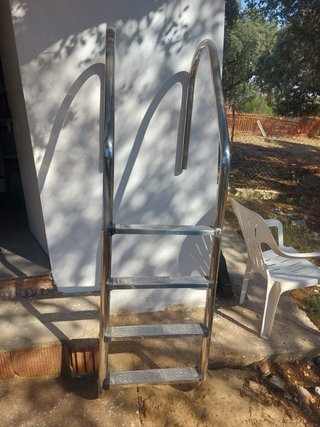 Escalera Piscina Acero Inoxidable 4 peldaños