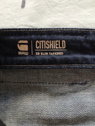 Vaqueros G-Star RAW encerrados. Talla W33/L32