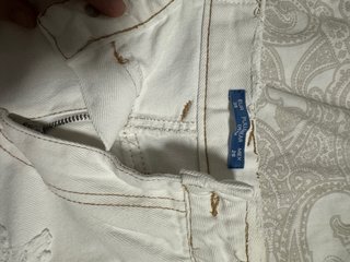 Shorts vaqueros blancos rotos