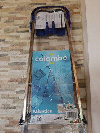 Escalera aluminio 6 peldaños plegable 212 cm.
