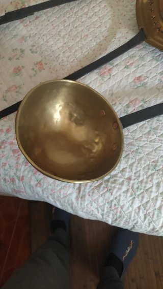 Cazuela antigua de metal
