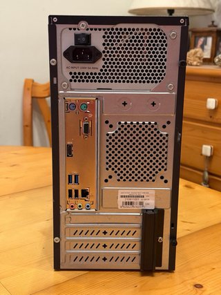 Computer desktop Intel Core i5-10400 Windows 11