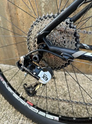 Bicicletta Cannondale F29 Carbono