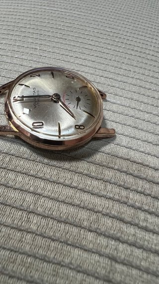 Reloj suizo Voluntas Antichoque 17 Rubis Dorado