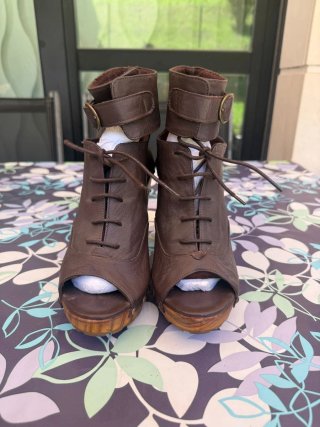 Botines sandalia piel marrón 38