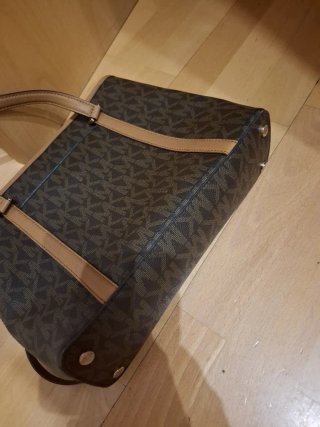 Bolso Michael Kors Monogram Marrón y Beige