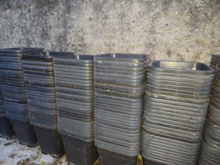 MACETAS CUADRADAS REFORZADAS 18L + 41uds REGALO