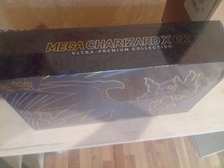 Colección Ultra Premium Pokémon Mega Charizard EX