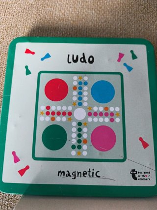 Vari giochi da tavolo