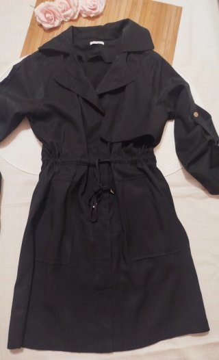 GABARDINA NEGRA
