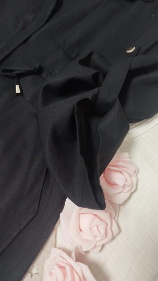 GABARDINA NEGRA