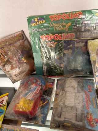 Lotto Topolino Disney vintage con gadget originali
