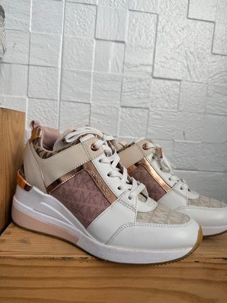 Zapatillas Michael Kors Blancas y Rosas