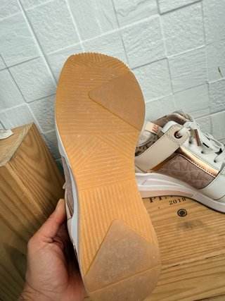 Zapatillas Michael Kors Blancas y Rosas