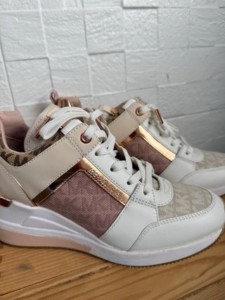 Zapatillas Michael Kors Blancas y Rosas