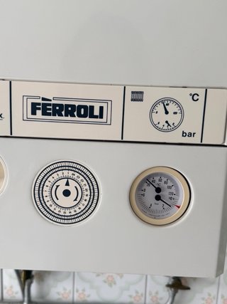 Calentador de gas Ferroli