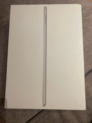 Caja iPad Wi-Fi