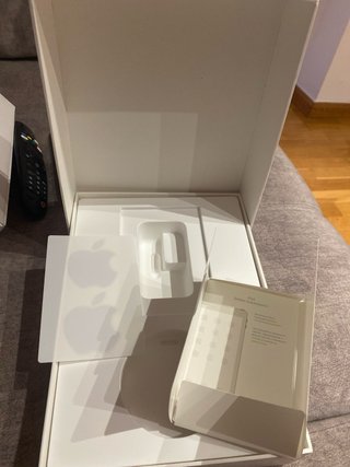 Caja iPad Wi-Fi