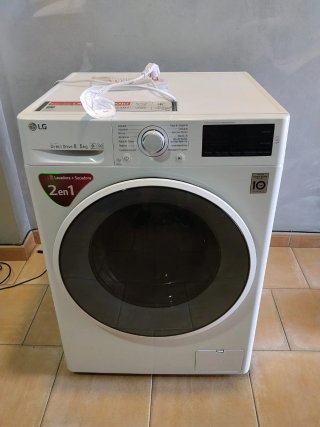 Lavadora Secadora LG Direct Drive 8/5kg