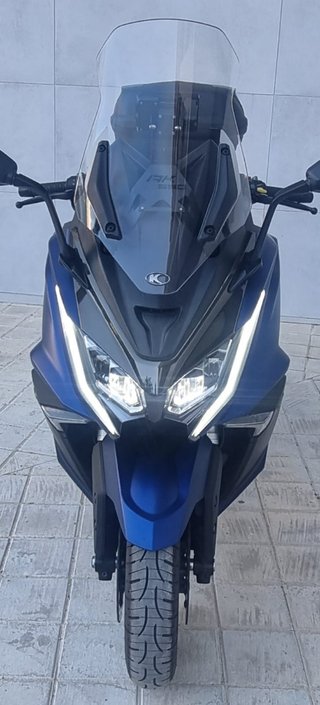 Se vende Kymco AK 550
