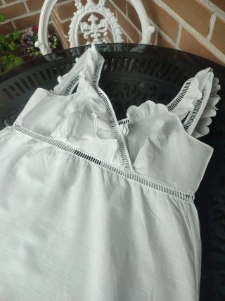 Camisón blanco con encaje
