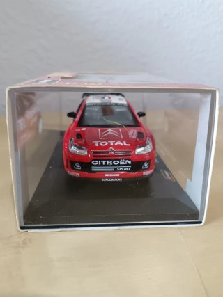 Burago Citroën C4 WRC 2008 Loeb 1/32