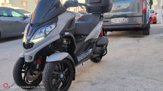 Piaggio MP3 Sport 300 Gris/Negro carné B