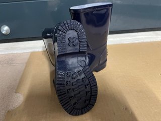 Botas de agua azul marino