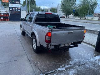 Isuzu Pick up 2007
