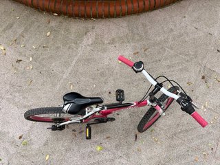 Bicicleta niña 20 rosa y blanca