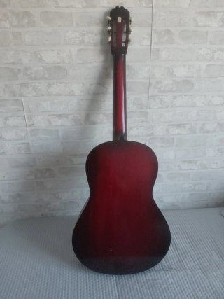 Guitarra acústica vintage