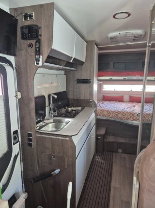 Benimar Amphitryon 940A