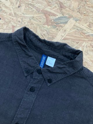 Camisa H&M gris manga corta M