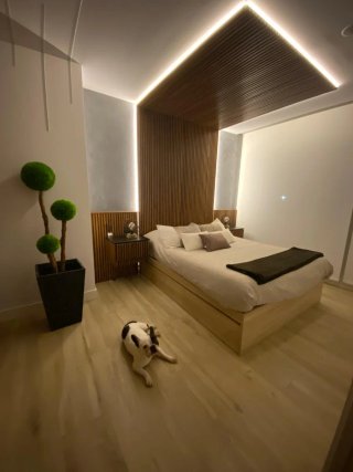 CHALET DE DISEÑO MODERNO CON 2 PISCINAS